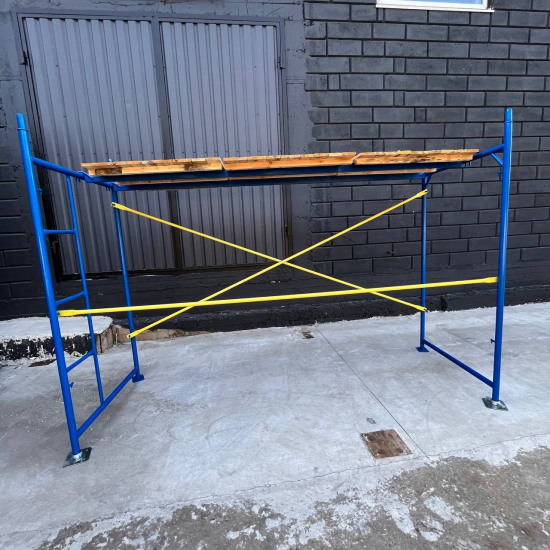 Чим відрізняються риштування і підмостки?