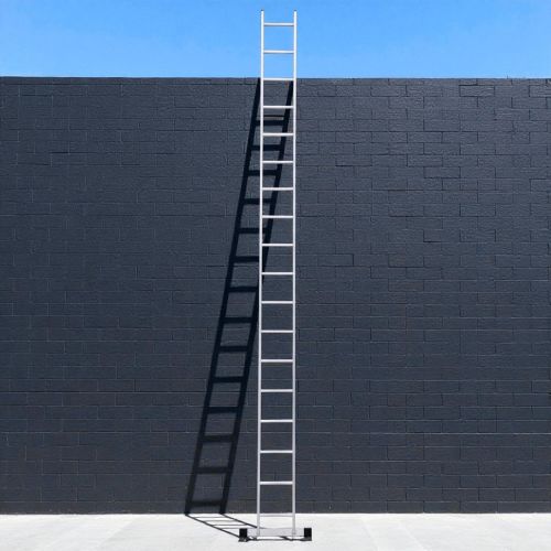 Алюмінієва драбина приставна на 18 сходинок (професійна)