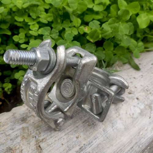 Хомут поворотний для будівельних рамних риштувань