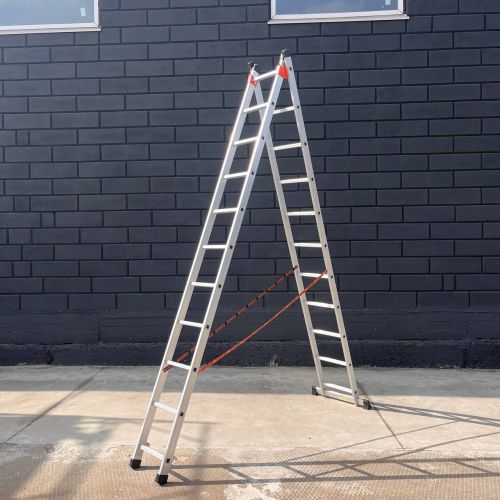 Алюмінієва драбина 5.34 м двосекційна ТЕХПРОМ  2 х 11 сходинок