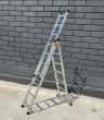 Лестница трехсекционная 4 м алюминиевая Техпром 3 х 7 ступеней