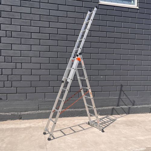 Драбина трисекційна 5 м алюмінієва Техпром 3 х 8 сходинок 