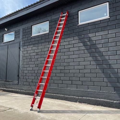 Драбина скловолоконна 11 м розсувна 2 х 18 сходинок