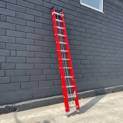 Драбина діелектрична 7 м розсувна 2 х 12 сходинок