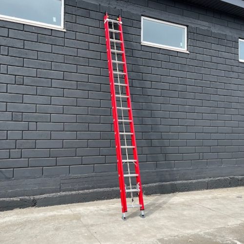 Драбина діелектрична 9.6 м розсувна 2 х 16 сходинок