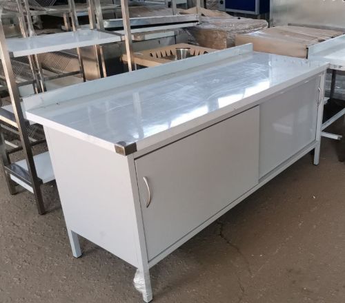 Стіл-тумба з розсувними дверима СП2ПДВК (з двома полицями) СТАНДАРТ 1100 х 600 (мм)