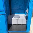 Туалетна кабіна синя + пісуар